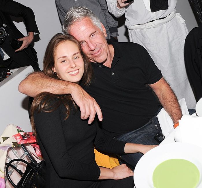 Меган Маркл тоже попала в «файлы Эпштейна». Ну, или почти попала